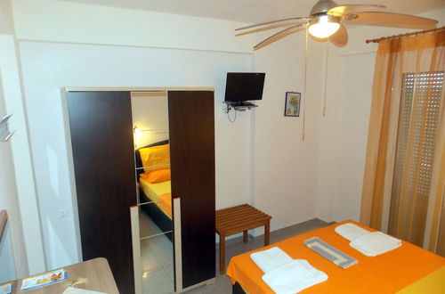 Photo 2 - Nikos Apartments