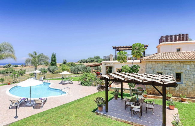 Villa Yialos - Photo 16