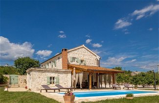 Photo 1 - Lovely Villa in Posedarje With Private Pool