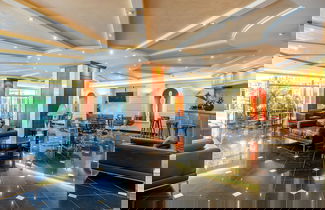 Photo 3 - Oasis Hotel Apartments