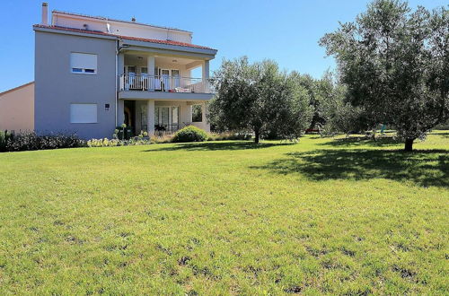 Photo 20 - Tranquil Apartment in Bibinje With Garden