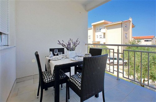 Photo 12 - Tranquil Apartment in Bibinje With Garden and Terrace