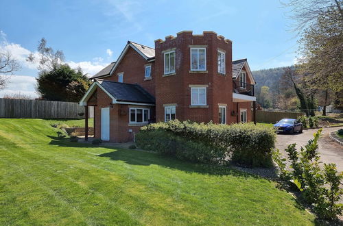 Photo 1 - Plas Gwyrch Gatehouse