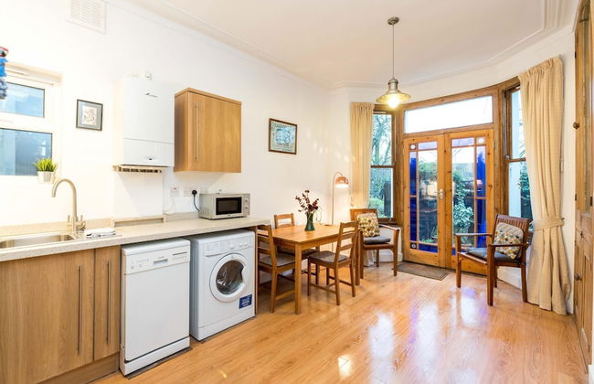NEW Stylish 1 Bedroom Flat With Garden London - Foto 5