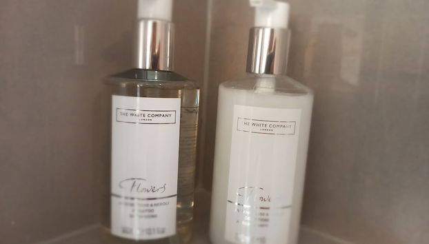 Badezimmerausstattung