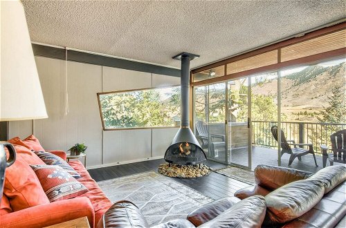 Photo 1 - 4BR Cabin With Fireplacemountain Viewsdog-friendly