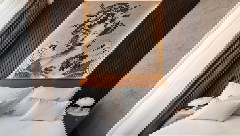 Primary image