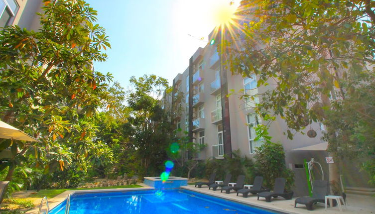 Photo 1 - Riviera Towers 2BR & Pool