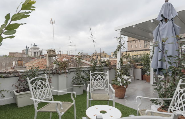 GuestHost - Piazza Venezia&Colosseum Loft - Foto 123