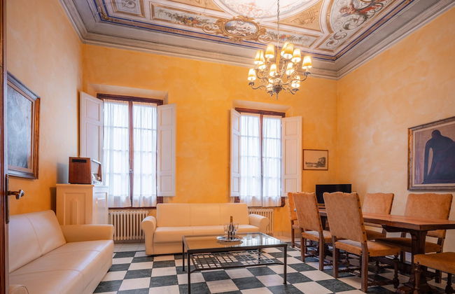 Novella House - Photo 14
