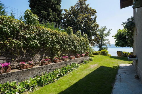 Photo 20 - Il Motto Villa With big Garden and Lake View