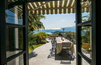 Photo 3 - Il Motto Villa With big Garden and Lake View