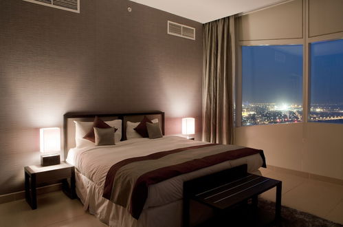 Photo 3 - Nassima Tower Hotel Apartments