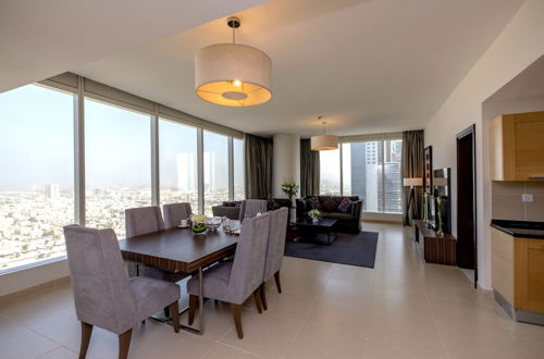 Photo 12 - Nassima Tower Hotel Apartments