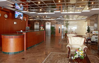 Photo 2 - Rose Garden Hotel Apartments - Bur Dubai