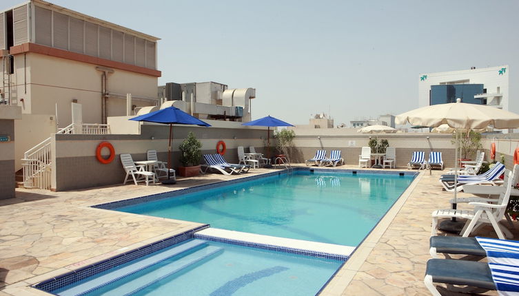 Photo 1 - Rose Garden Hotel Apartments - Bur Dubai