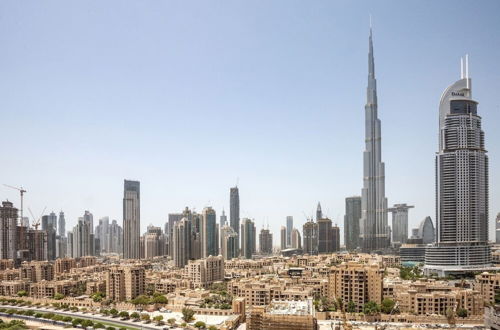 Photo 17 - Sophisticated 2BR With Stunning Burj Khalifa Views