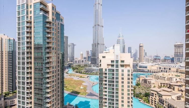 Foto 1 - Lavish 2BR With Picturesque Burj Khalifa Views