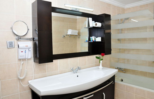 Ewan Ajman Suites Hotel - Foto 41