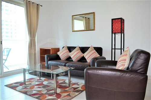 Foto 9 - Fully Furnished 1BR with Balcony & Marina View - MRVW