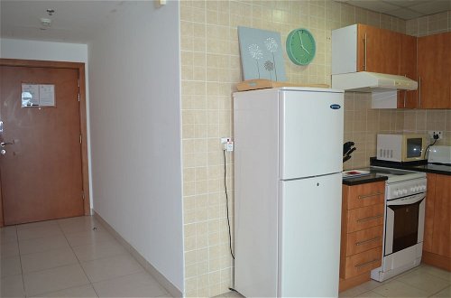 Foto 2 - Fully Furnished 1BR with Balcony & Marina View - MRVW