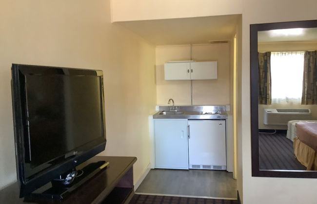 Silver Spur Vintage Inn & Suites - Foto 26