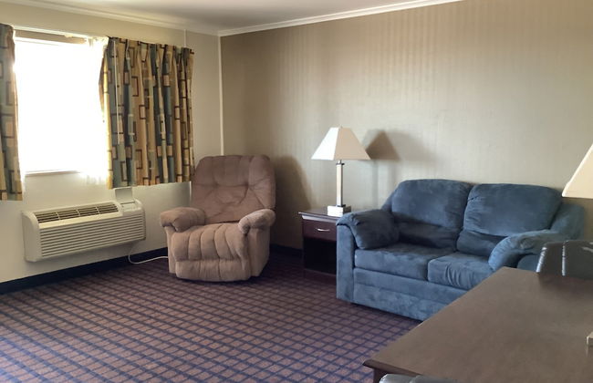 Silver Spur Vintage Inn & Suites - Foto 39