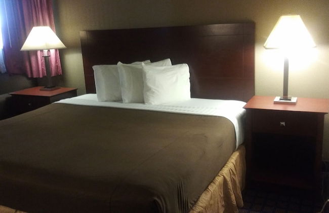 Silver Spur Vintage Inn & Suites - Foto 23
