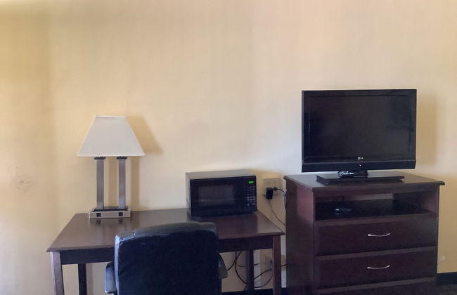 Silver Spur Vintage Inn & Suites - Foto 34