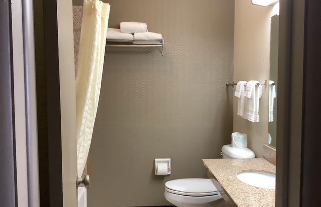 Silver Spur Vintage Inn & Suites - Foto 48