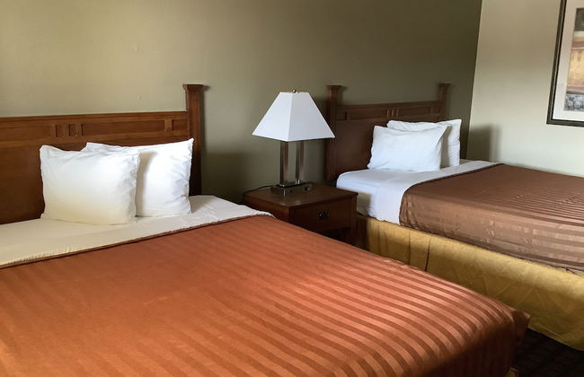 Silver Spur Vintage Inn & Suites - Foto 16