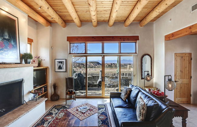 Bishops Lodge Villa Corazones - Photo 27