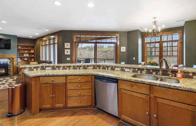 Taneycomo Retreat - Lakefront Condo - Foto 16