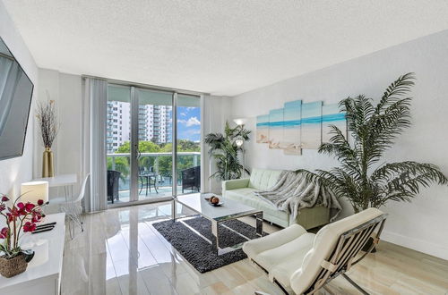 Photo 43 - Luxury Miami Beach Condos