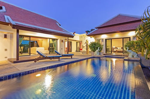 Photo 25 - Boutique 3BR Pool Villa Bianca NaiHarn