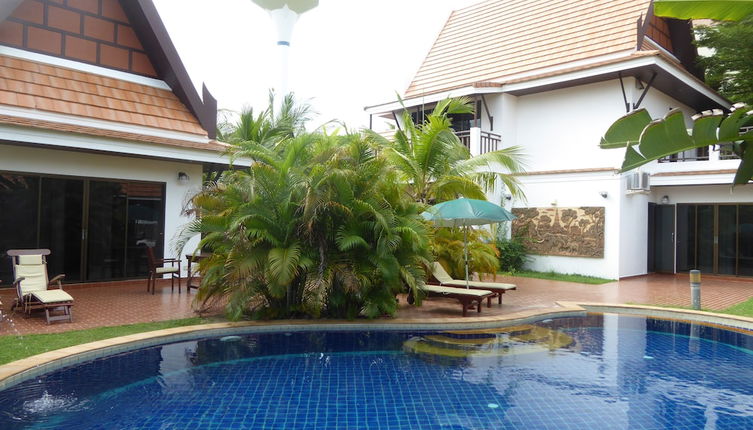 Photo 1 - VIP Chain Resort Pool Villa