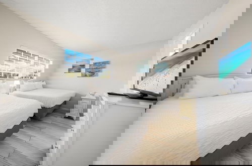 Foto 18 - Palm Bay Club by Beachside Management