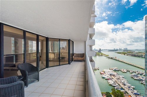Photo 40 - Stunning Balcony Views 3 Bedroom
