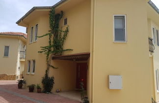 Foto 3 - Goldcity Apartments