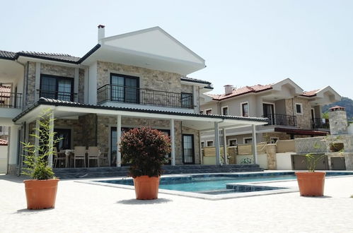 Foto 15 - Stunning 4-bed Villa Grey 4 Bedrooms Private Pool