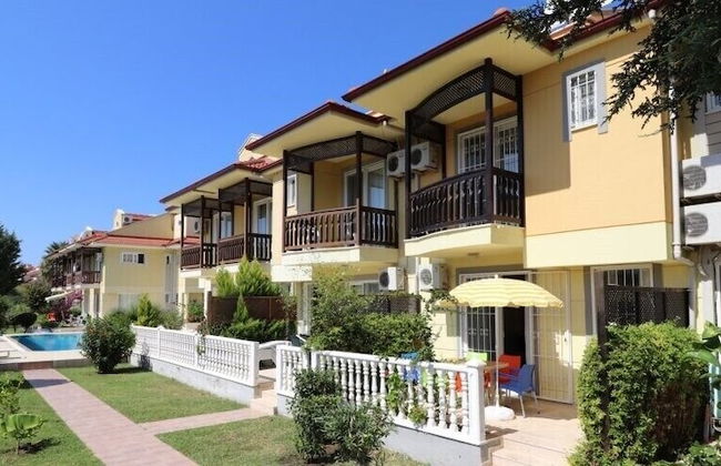 Villa RN4C by JoyLettings - Photo 1