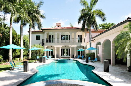 Foto 1 - Bel Air Luxury Mansion