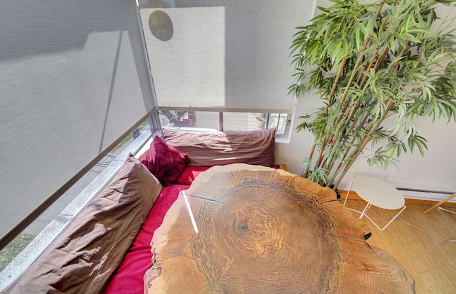 Seattle House - Photo 14