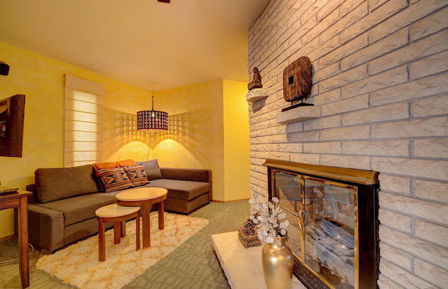 Seattle House - Photo 43