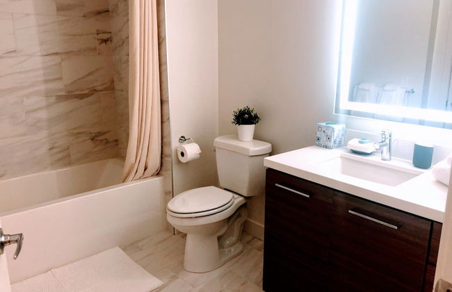 Resort Style Suites in Downtown LA - Foto 37