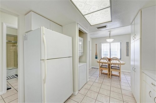 Photo 64 - Gulf Breeze Ami-2bd-2ba-condo-private Beach Access-heater Pool-water Views From Every Window