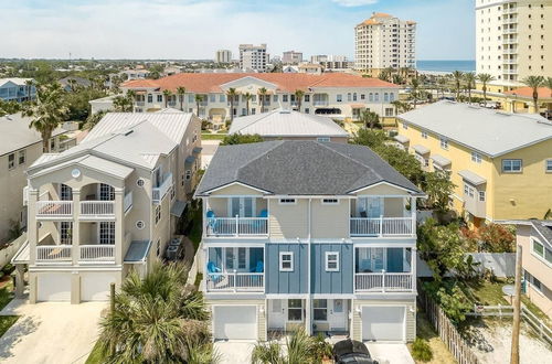 Photo 26 - Oceanside Paradise - Ultra-modern Beach Townhouse