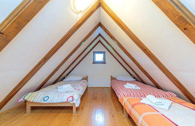 Chalet Zavrh with Private Heated Pool - Foto 10