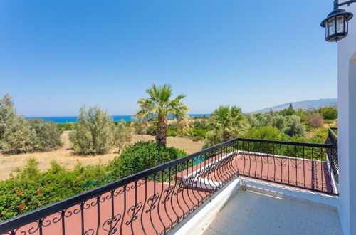 Photo 13 - Argaka Sun Villa Tessera Large Private Pool Walk to Beach Sea Views A C Wifi - 2841