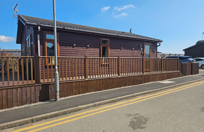 2 Bed Cabin - Sleeps 4 - Pets - 5 min to Beach - Foto 16